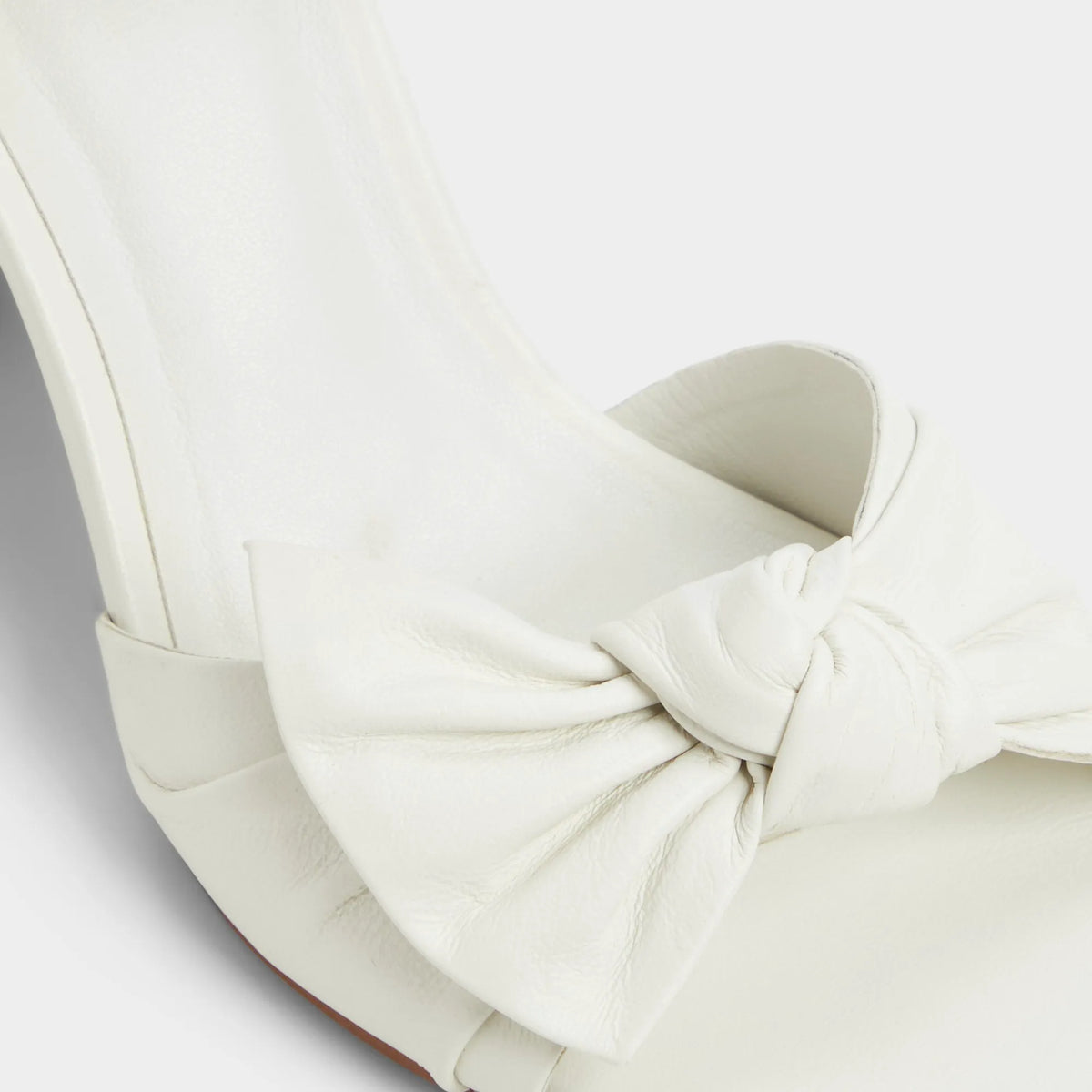 White/bone