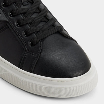 Black/black