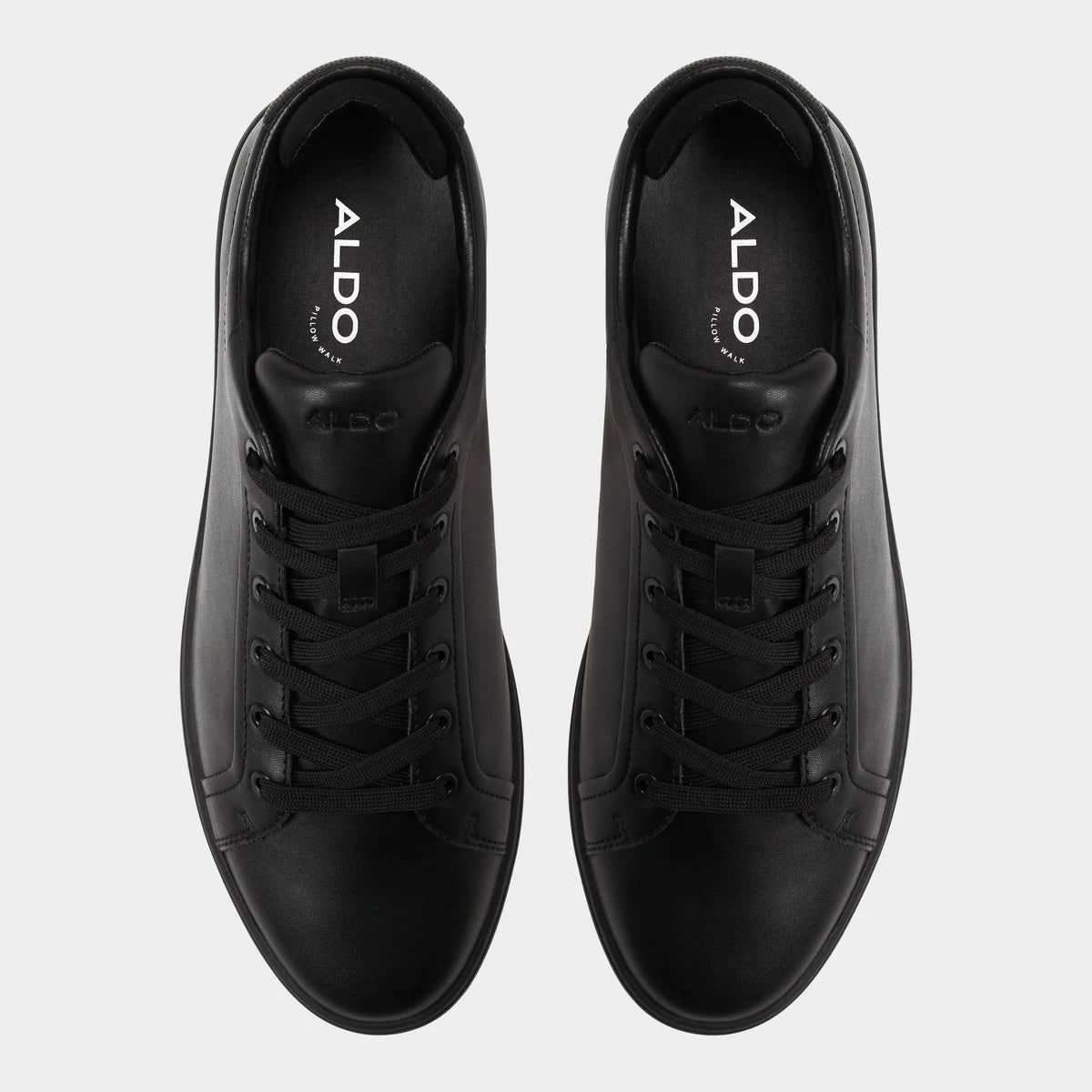 Black/black