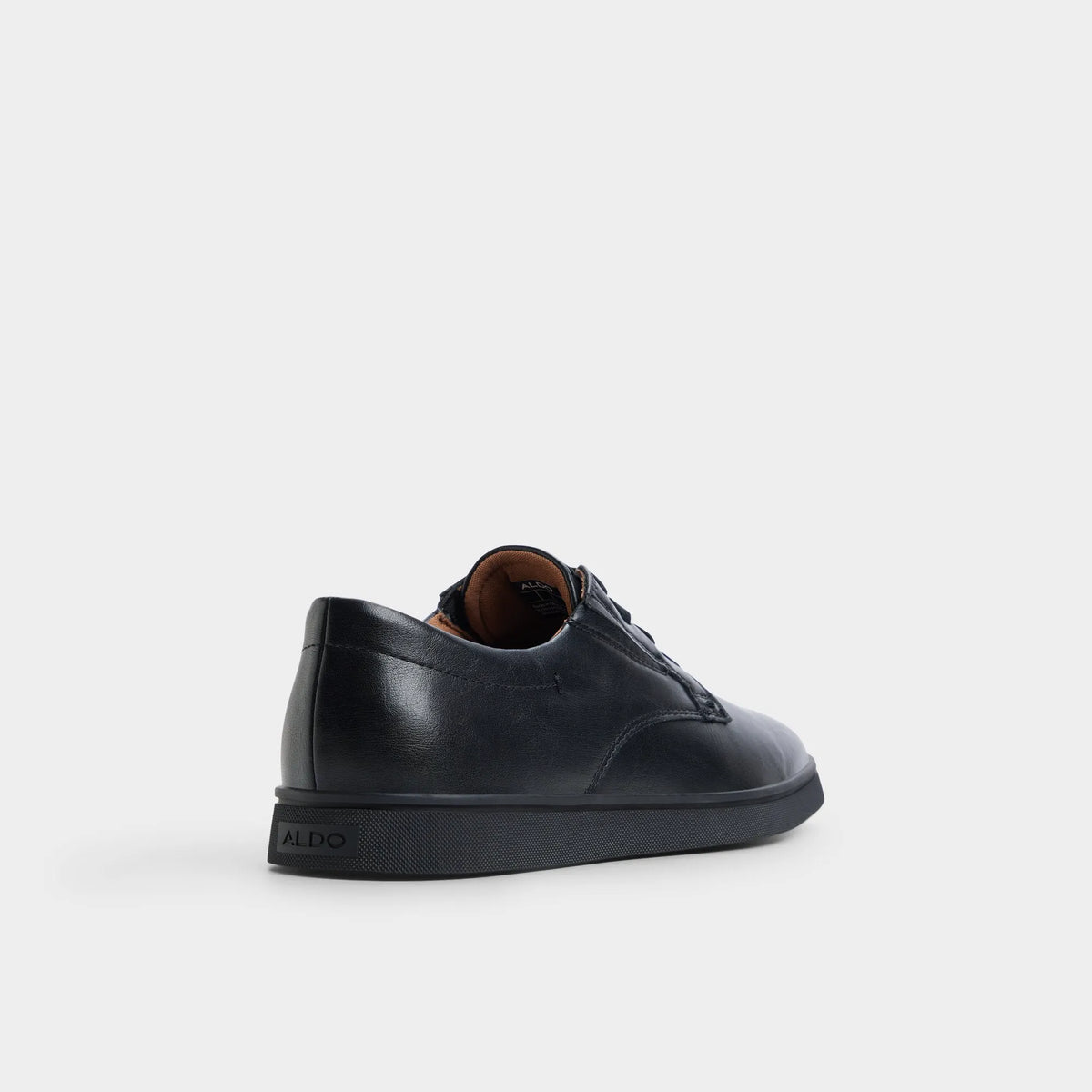Black/black